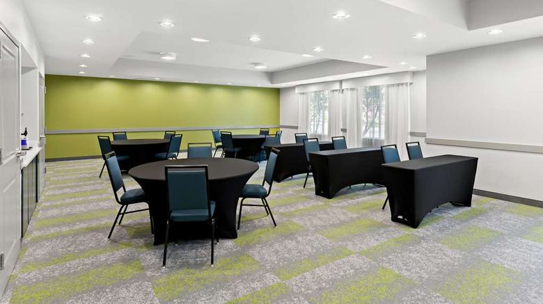 <b>Spark by Hilton Little Rock West Meeting</b>. Images powered by <a href="https://iceportal.shijigroup.com/" title="IcePortal" target="_blank">IcePortal</a>.