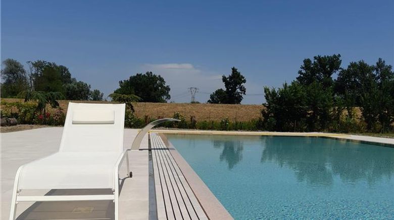 <b>Rechigi Park Hotel Pool</b>. Images powered by <a href="https://iceportal.shijigroup.com/" title="IcePortal" target="_blank">IcePortal</a>.