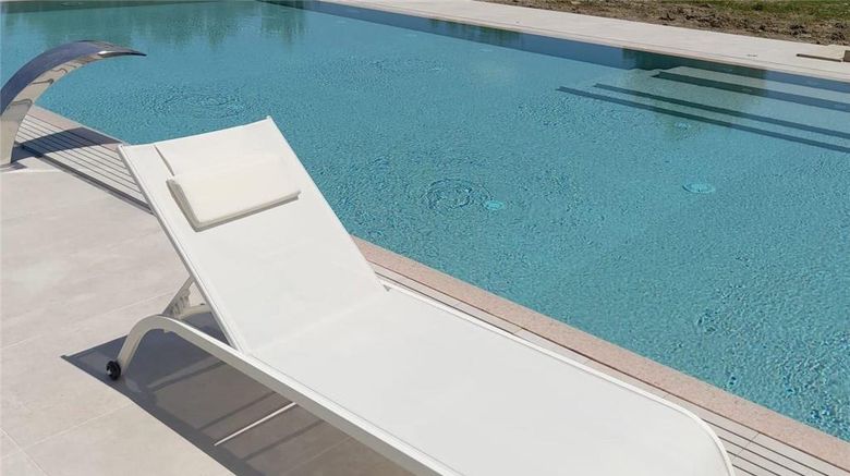 <b>Rechigi Park Hotel Pool</b>. Images powered by <a href="https://iceportal.shijigroup.com/" title="IcePortal" target="_blank">IcePortal</a>.