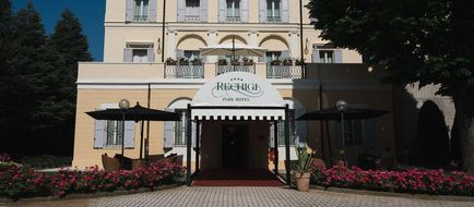 Rechigi Park Hotel Exterior