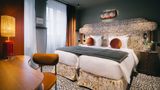 1.75 Paris La Seve Suite