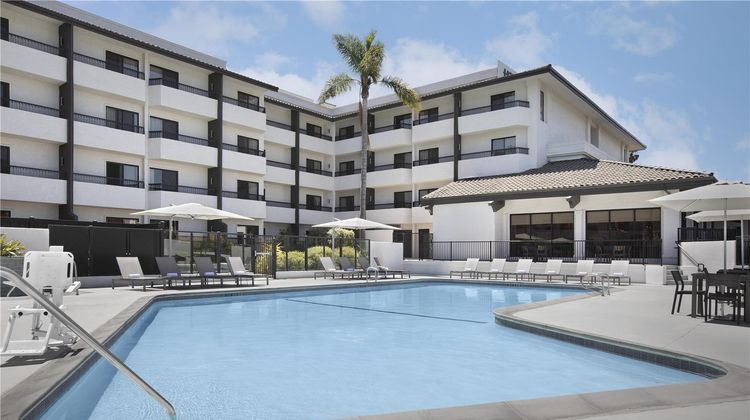 Homewood Suites by Hilton Santa Maria Pool