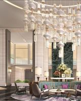 Huaqiao Hotel