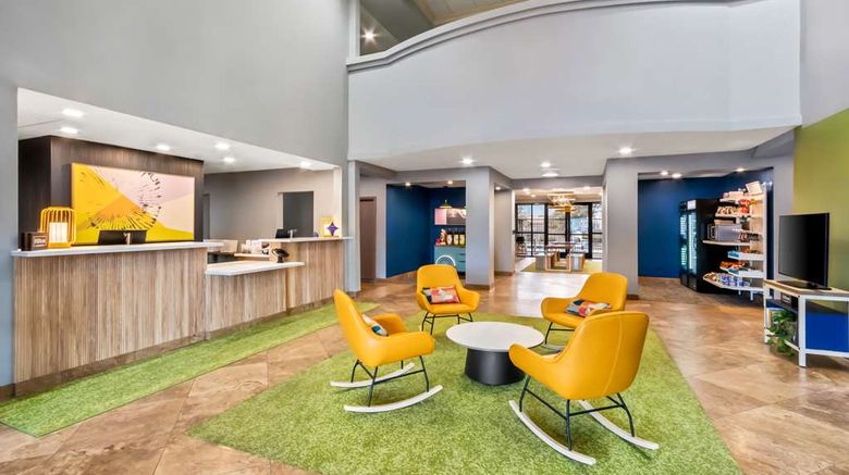<b>Spark by Hilton Phoenix East Mesa Lobby</b>. Images powered by <a href="https://iceportal.shijigroup.com/" title="IcePortal" target="_blank">IcePortal</a>.