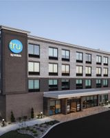 Tru by Hilton Ridgeland Jackson