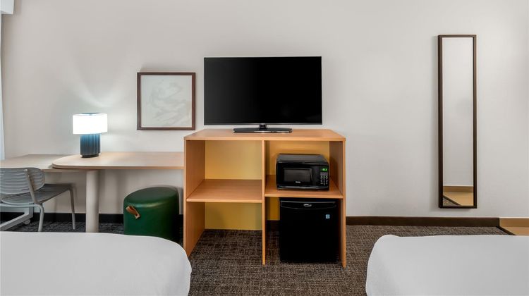 Spark by Hilton Ann Arbor South Room