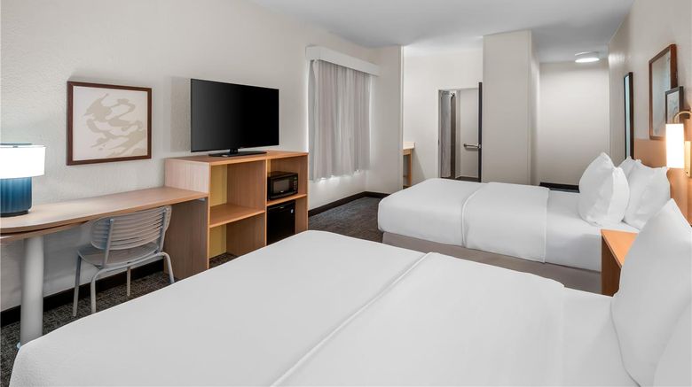 <b>Spark by Hilton Ann Arbor South Room</b>. Images powered by <a href="https://iceportal.shijigroup.com/" title="IcePortal" target="_blank">IcePortal</a>.