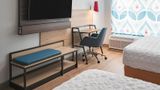 Tru by Hilton Spring Hill Room
