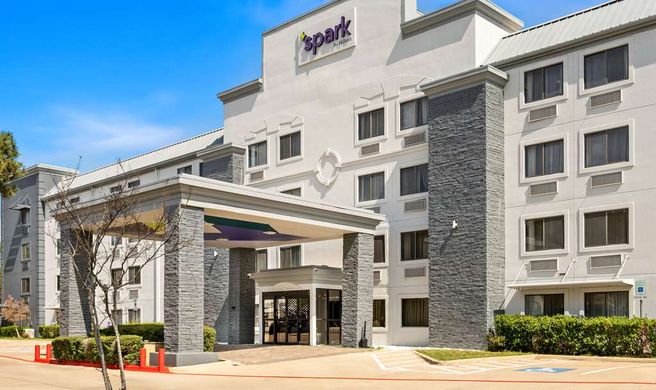 Spark by Hilton Grapevine DFW North Exterior