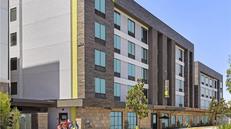 <b>Home2 Suites Riverside Downtown Exterior</b>. Images powered by <a href="https://iceportal.shijigroup.com/" title="IcePortal" target="_blank">IcePortal</a>.