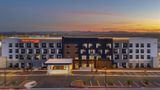 <b>Hampton Inn Buckeye Exterior</b>. Images powered by <a href="https://iceportal.shijigroup.com/" title="IcePortal" target="_blank">IcePortal</a>.