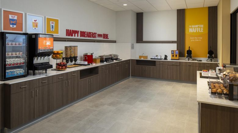<b>Hampton Inn Buckeye Restaurant</b>. Images powered by <a href="https://iceportal.shijigroup.com/" title="IcePortal" target="_blank">IcePortal</a>.