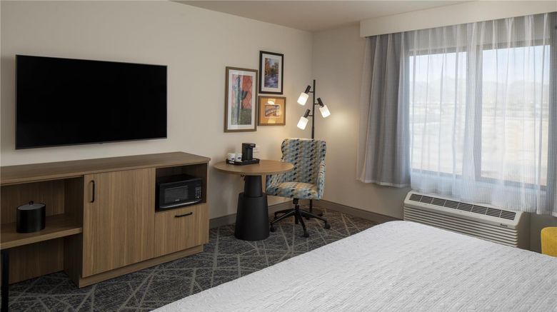 <b>Hampton Inn Buckeye Room</b>. Images powered by <a href="https://iceportal.shijigroup.com/" title="IcePortal" target="_blank">IcePortal</a>.