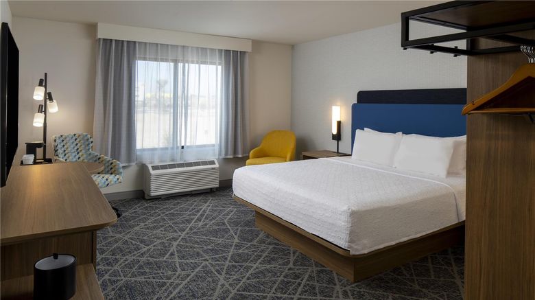 <b>Hampton Inn Buckeye Room</b>. Images powered by <a href="https://iceportal.shijigroup.com/" title="IcePortal" target="_blank">IcePortal</a>.
