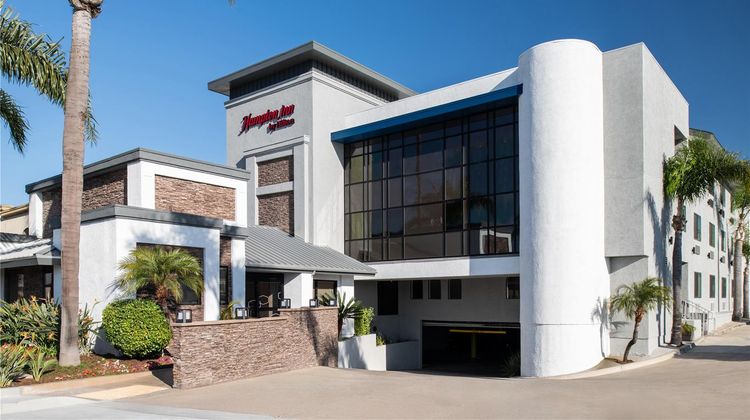 Hampton Inn by Hilton Costa Mesa Newport Exterior