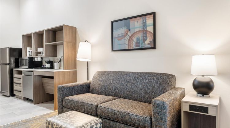 Home2 Suites NewBraunfels Room