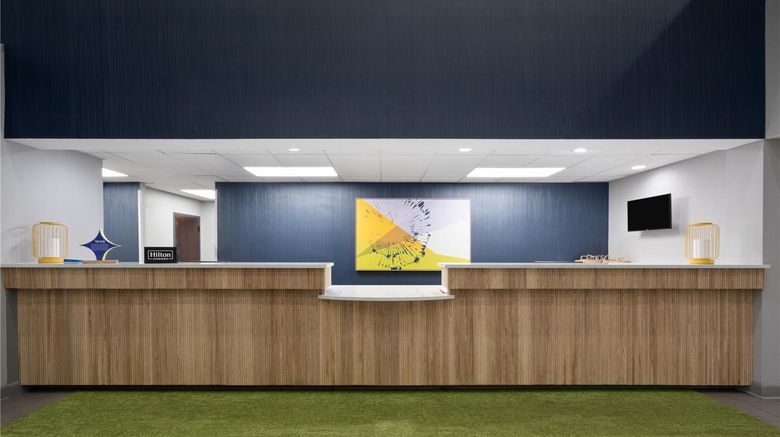 <b>Spark by Hilton Florence North I-95 Lobby</b>. Images powered by <a href="https://iceportal.shijigroup.com/" title="IcePortal" target="_blank">IcePortal</a>.
