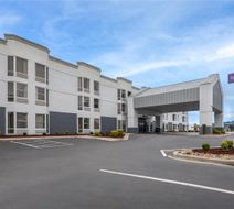 Spark by Hilton Florence North I-95 Exterior