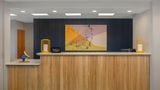 <b>Spark by Hilton Smithfield I-95 Lobby</b>. Images powered by <a href="https://iceportal.shijigroup.com/" title="IcePortal" target="_blank">IcePortal</a>.
