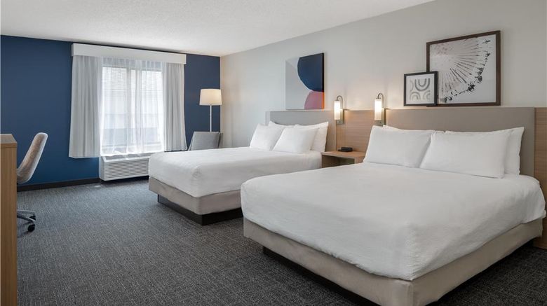 <b>Spark by Hilton Smithfield I-95 Room</b>. Images powered by <a href="https://iceportal.shijigroup.com/" title="IcePortal" target="_blank">IcePortal</a>.