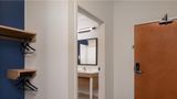 <b>Spark by Hilton Smithfield I-95 Room</b>. Images powered by <a href="https://iceportal.shijigroup.com/" title="IcePortal" target="_blank">IcePortal</a>.