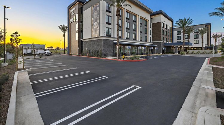 Home2 Suites by Hilton Ontario Airport Exterior