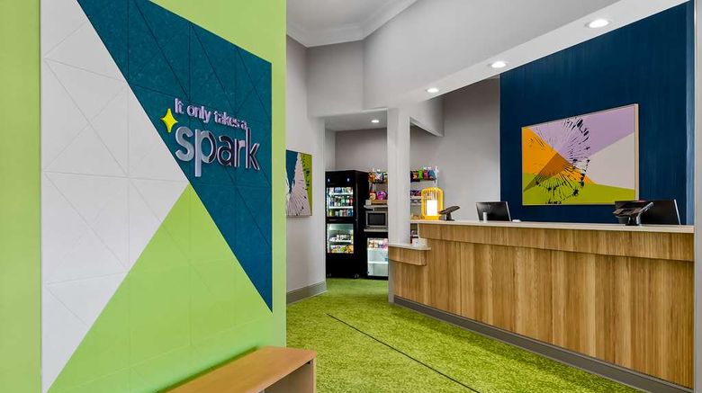 <b>Spark by Hilton Daleville Roanoke North Lobby</b>. Images powered by <a href="https://iceportal.shijigroup.com/" title="IcePortal" target="_blank">IcePortal</a>.