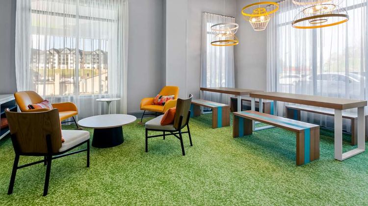 Spark by Hilton Daleville Roanoke North Restaurant
