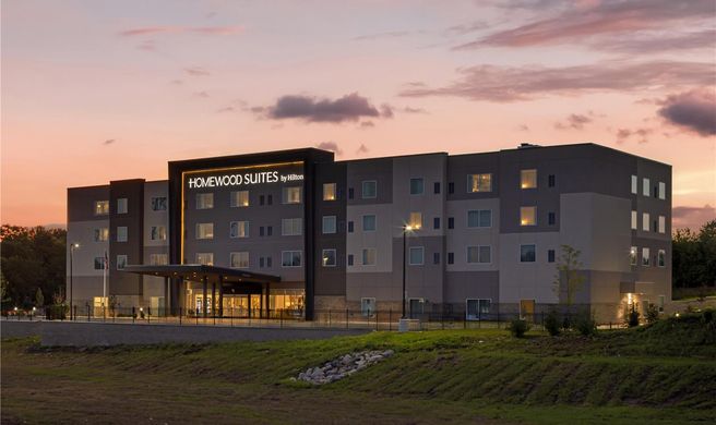 Homewood Suites GR North Exterior