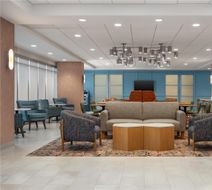 Hampton Inn Lawrenceburg Lobby