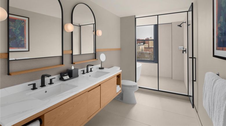 <b>The Waymark Chattanooga Room</b>. Images powered by <a href="https://iceportal.shijigroup.com/" title="IcePortal" target="_blank">IcePortal</a>.