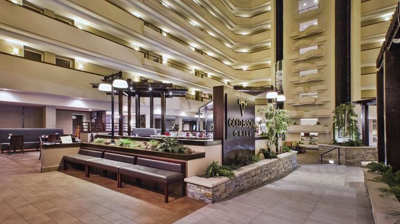 <b>DoubleTree by Hilton Rapid City Downtown Restaurant</b>. Images powered by <a href="https://iceportal.shijigroup.com/" title="IcePortal" target="_blank">IcePortal</a>.