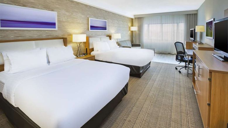<b>DoubleTree by Hilton Rapid City Downtown Room</b>. Images powered by <a href="https://iceportal.shijigroup.com/" title="IcePortal" target="_blank">IcePortal</a>.