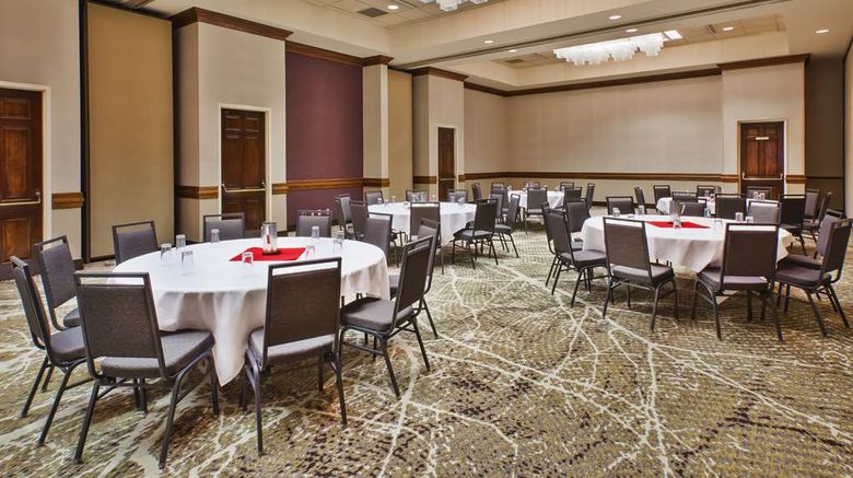 <b>DoubleTree by Hilton Rapid City Downtown Meeting</b>. Images powered by <a href="https://iceportal.shijigroup.com/" title="IcePortal" target="_blank">IcePortal</a>.