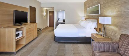 DoubleTree by Hilton Rapid City Downtown Room