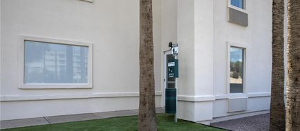 Home2 Suites by Hilton Scottsdale Exterior