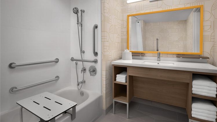 Home2 Suites by Hilton Scottsdale Room