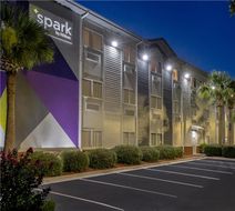 Spark by Hilton Wilmington Exterior