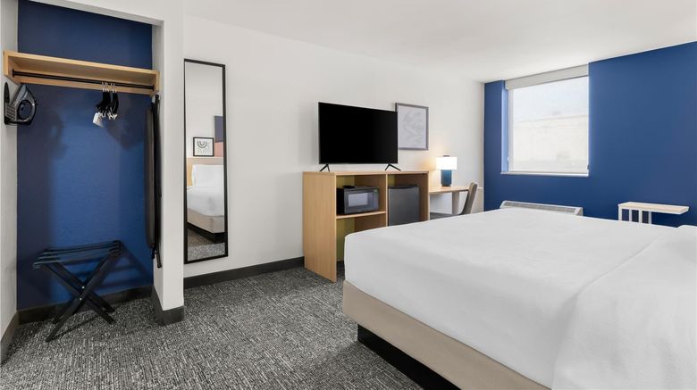 <b>Spark by Hilton Muskogee Room</b>. Images powered by <a href="https://iceportal.shijigroup.com/" title="IcePortal" target="_blank">IcePortal</a>.