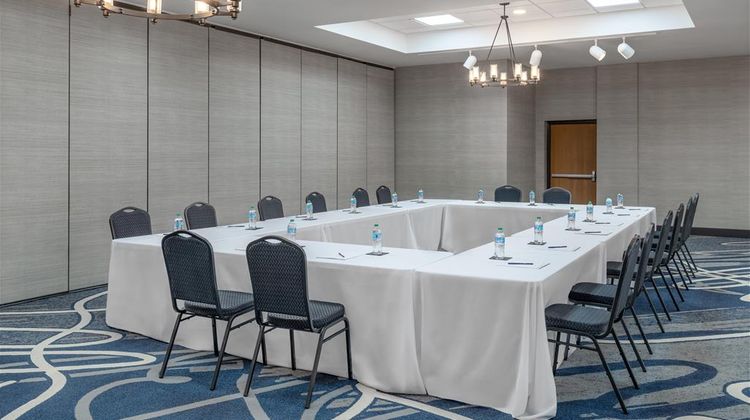 DoubleTree by Hilton Owatonna Meeting