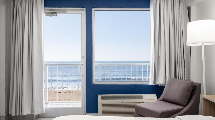 Spark by Hilton Virginia Beach Oceanfron Room