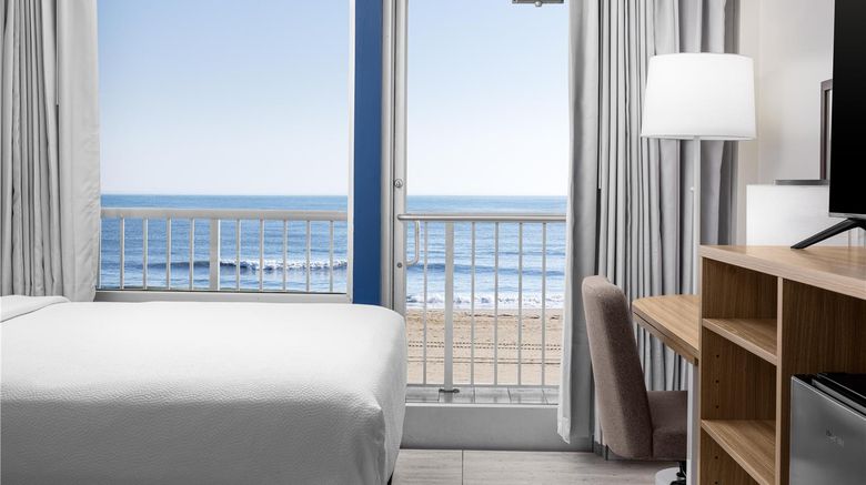<b>Spark by Hilton Virginia Beach Oceanfron Room</b>. Images powered by <a href="https://iceportal.shijigroup.com/" title="IcePortal" target="_blank">IcePortal</a>.