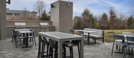 Home2 Suites Ashburn Exterior