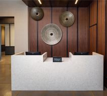 Tempo by Hilton Manassas Lobby