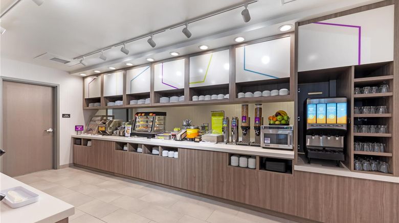 <b>Home2Suites Calera Restaurant</b>. Images powered by <a href="https://iceportal.shijigroup.com/" title="IcePortal" target="_blank">IcePortal</a>.