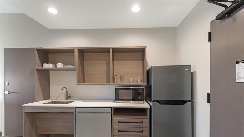 <b>Home2Suites Calera Other</b>. Images powered by <a href="https://iceportal.shijigroup.com/" title="IcePortal" target="_blank">IcePortal</a>.