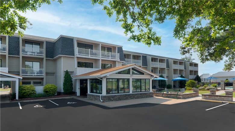 <b>Spark by Hilton Chincoteague Island Exterior</b>. Images powered by <a href="https://iceportal.shijigroup.com/" title="IcePortal" target="_blank">IcePortal</a>.