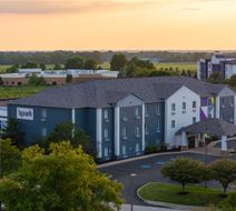 Spark by Hilton Indianapolis Northeast Exterior