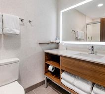 Home2 Suites Richmond KY Room
