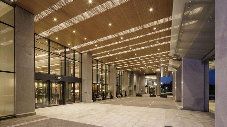 Hilton Arlington Rosslyn The Key Exterior
